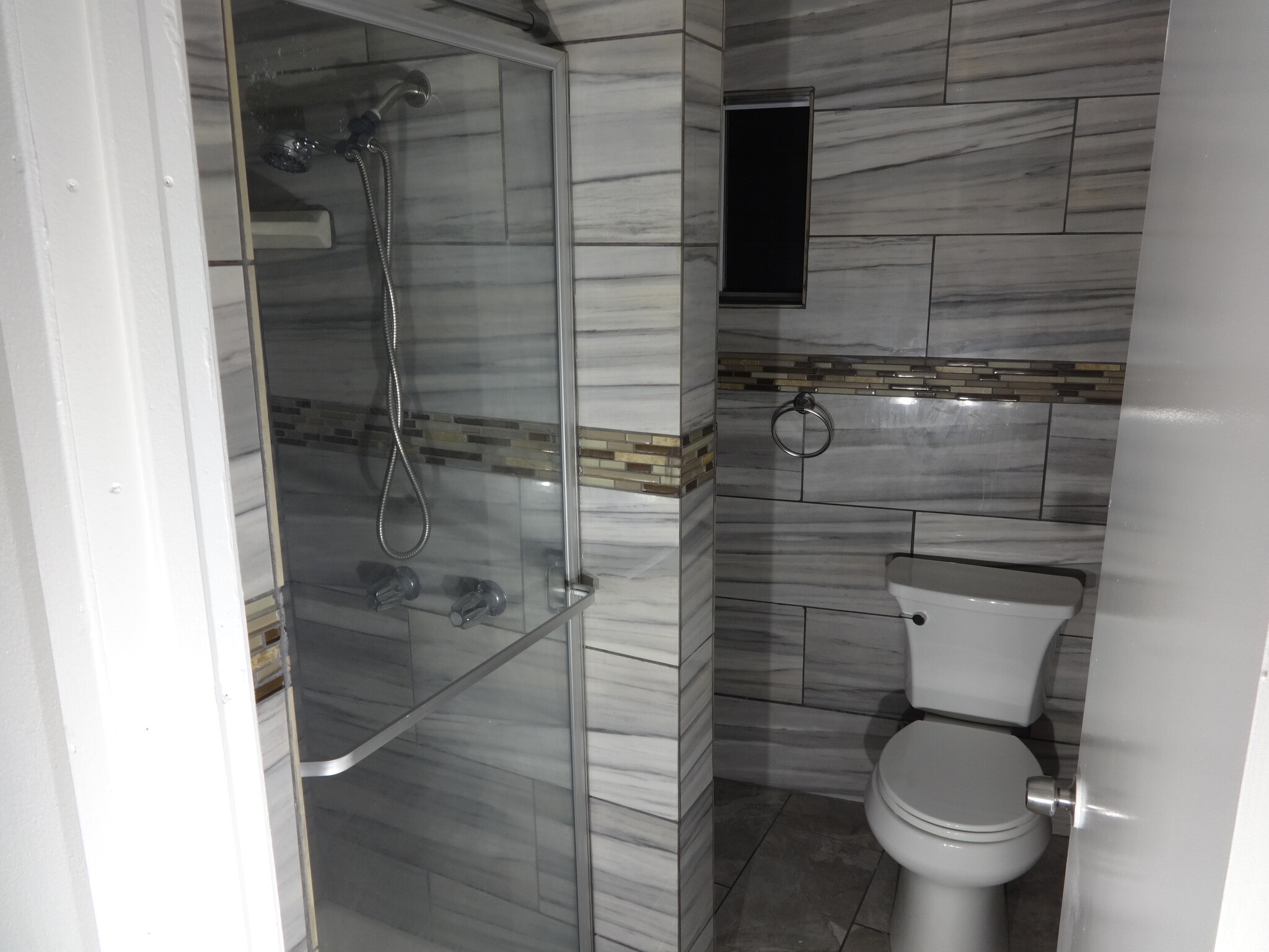 Bathroom - 1972 Avalon St