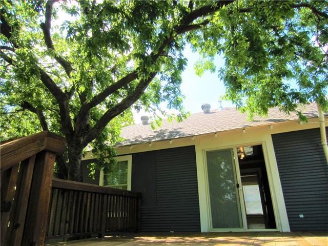 Building Photo - 601 Malone St