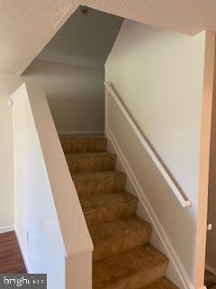 Building Photo - 1823 N Shore Ct
