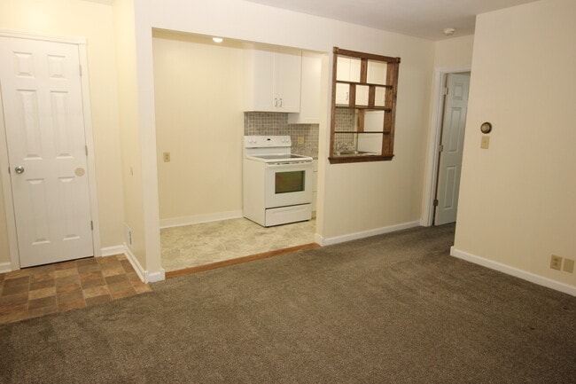 Building Photo - 144 S 29th St