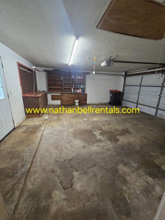 Building Photo - 3095 Mahaffey Ln