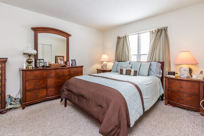 Building Photo - 35 Arthurian Way