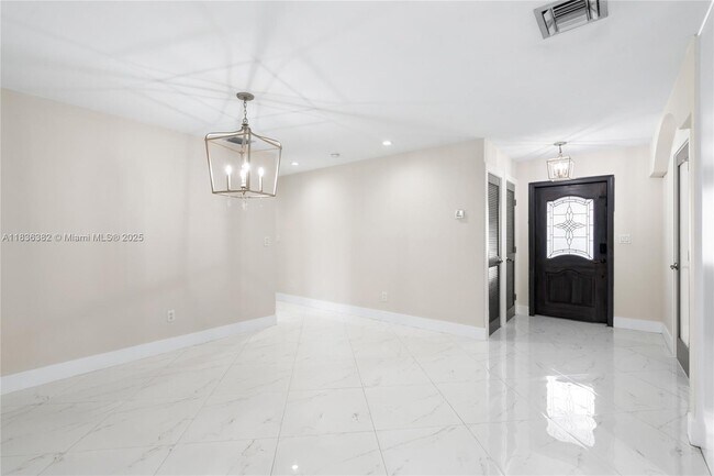 Building Photo - 13611 SW 77th St