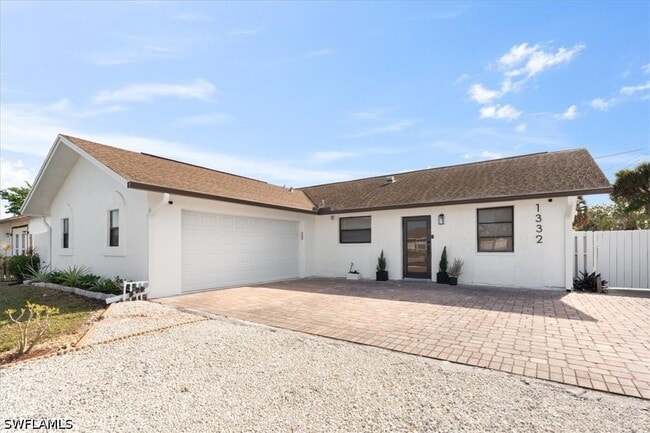 Building Photo - 1332 Granada Blvd