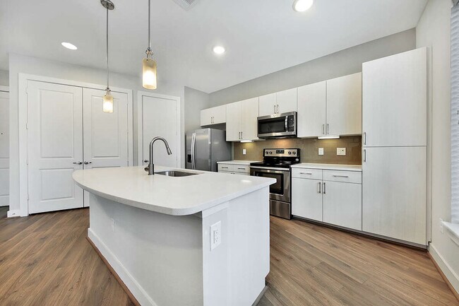 Building Photo - Exceptional Residences for Exceptional Lives!