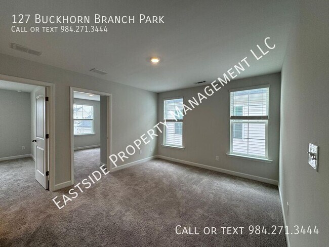 Building Photo - 127 Buckhorn Br Pk