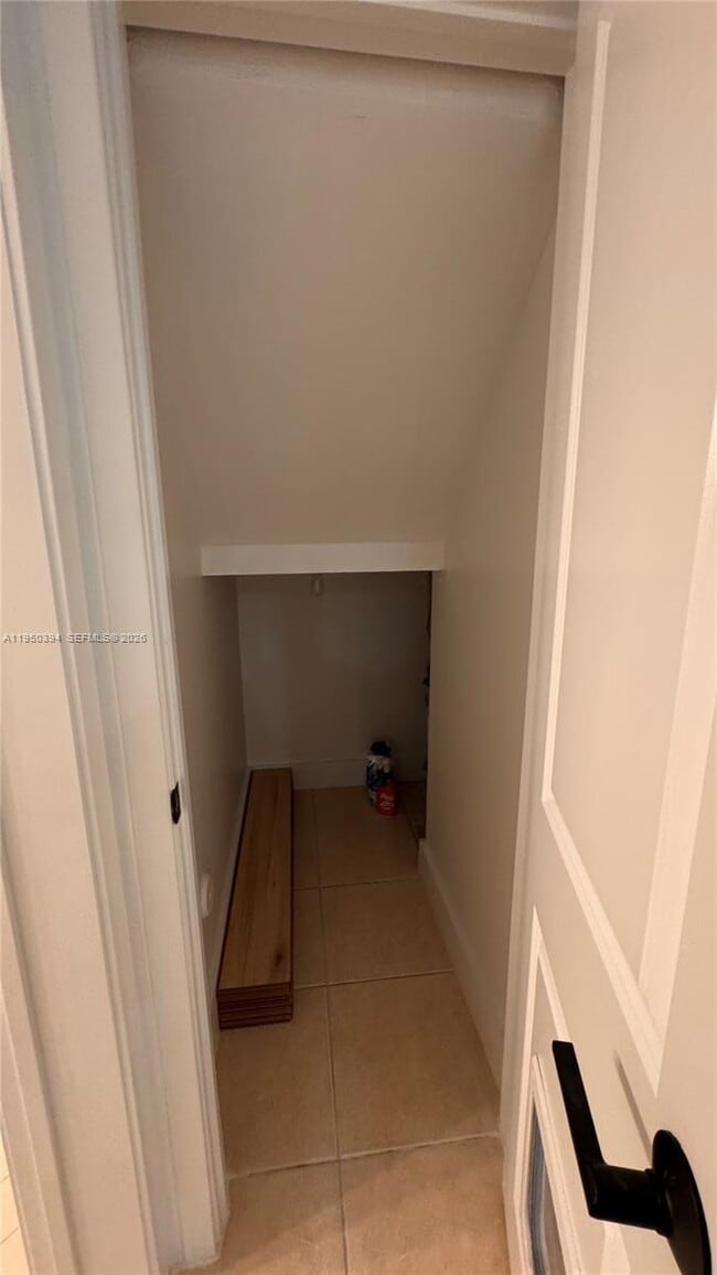 Building Photo - 3801 Cocoplum Cir