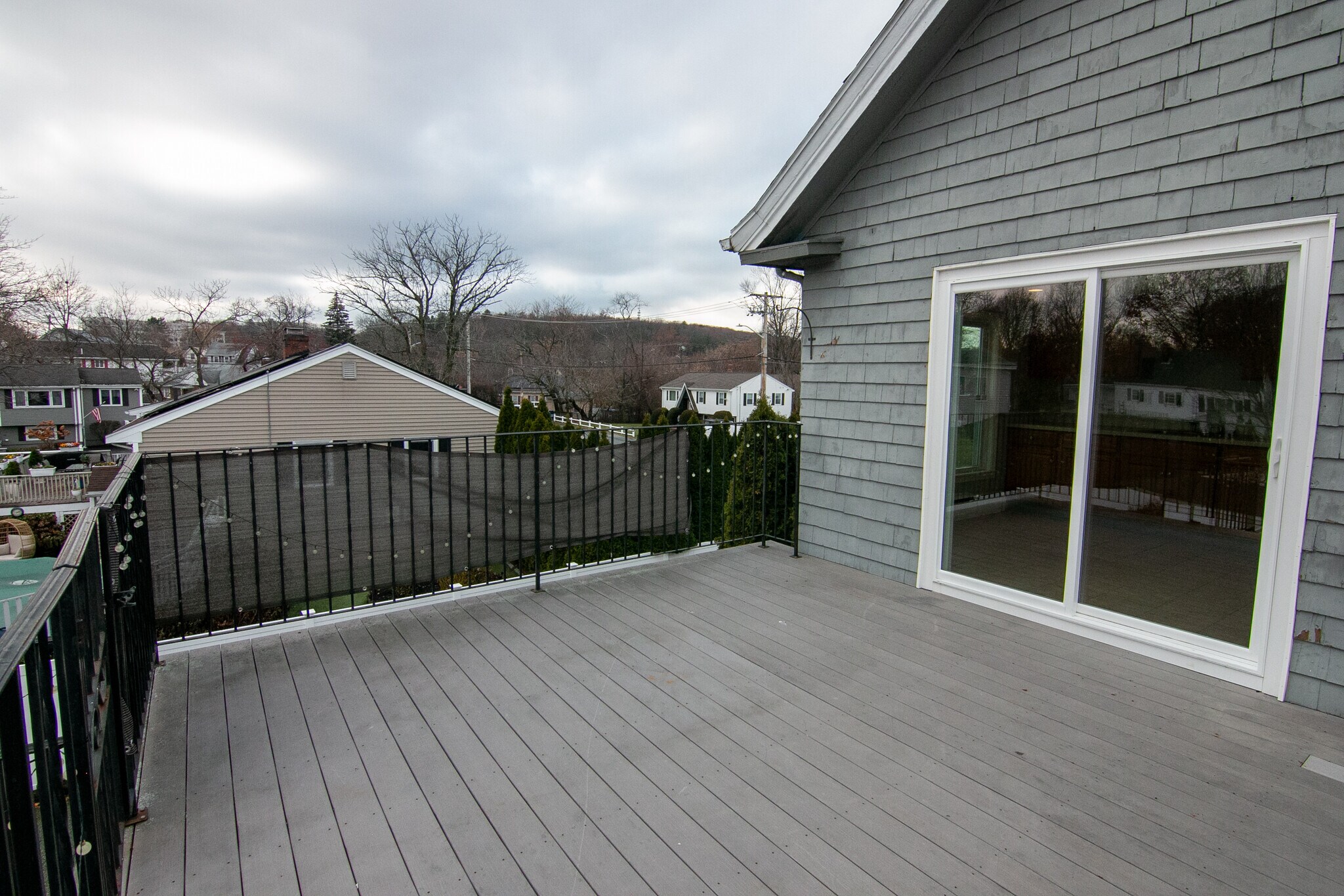 Building Photo - 118 Vine St