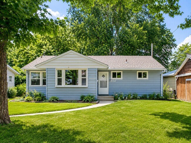 Building Photo - 632 Devonshire Dr