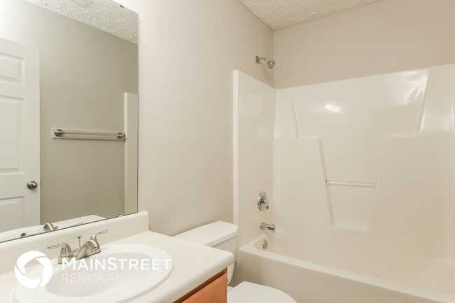 Building Photo - 7025 Jeffreys Creek Ln