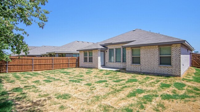 Building Photo - 9816 Mescalbean Blvd