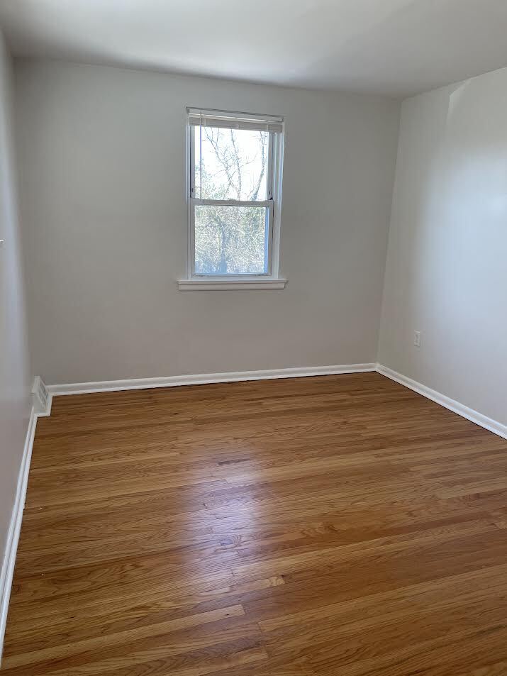 Building Photo - 3518 Rhoads Ave