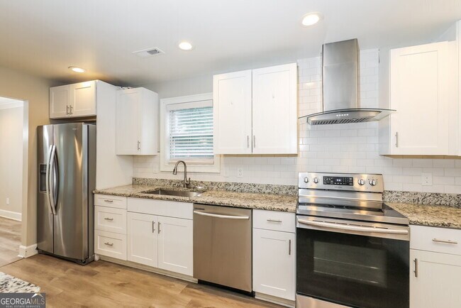 Building Photo - 2905 Garnet Way