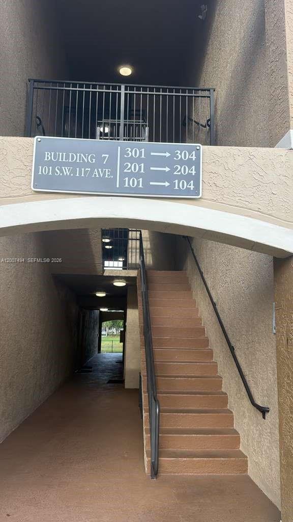 Building Photo - 101 SW 117th Ave