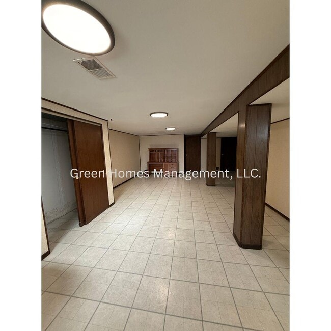 Building Photo - 895 Harrison St