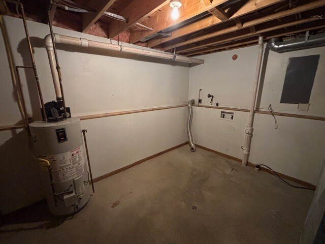 Building Photo - 127 Rosewood Ln S