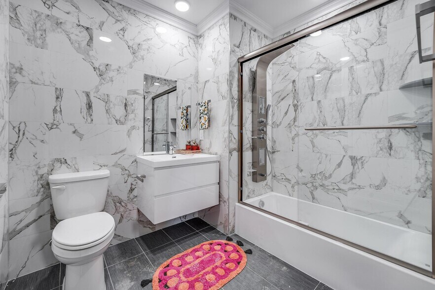 Building Photo - 3443 John F. Kennedy Blvd