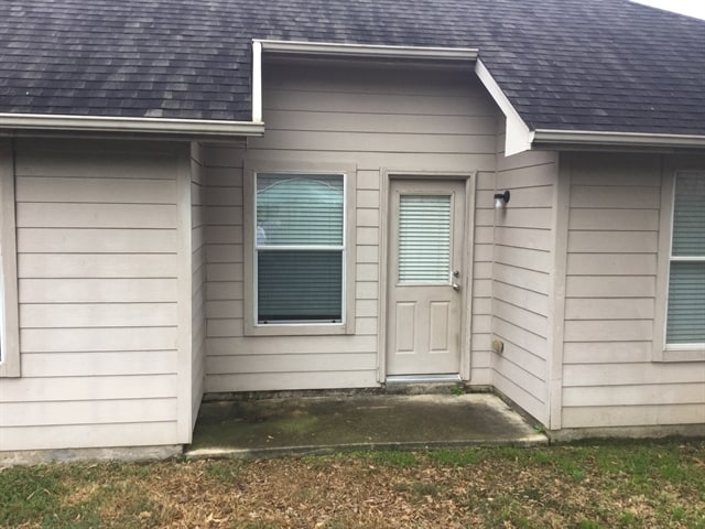 Building Photo - 23511 Hidden Maple Dr
