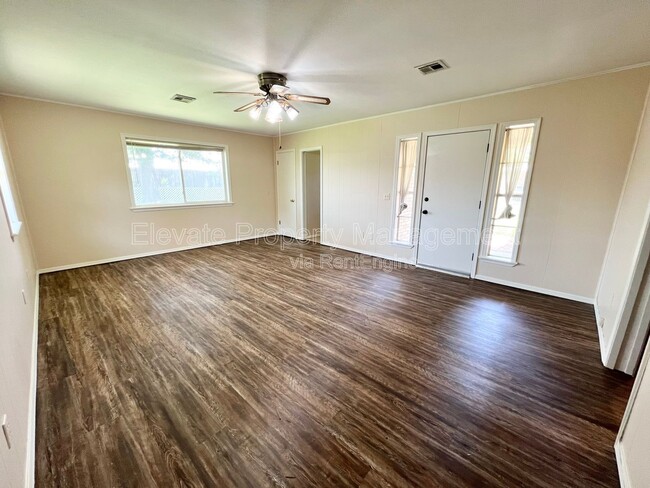 Building Photo - 4225 NW 51st St