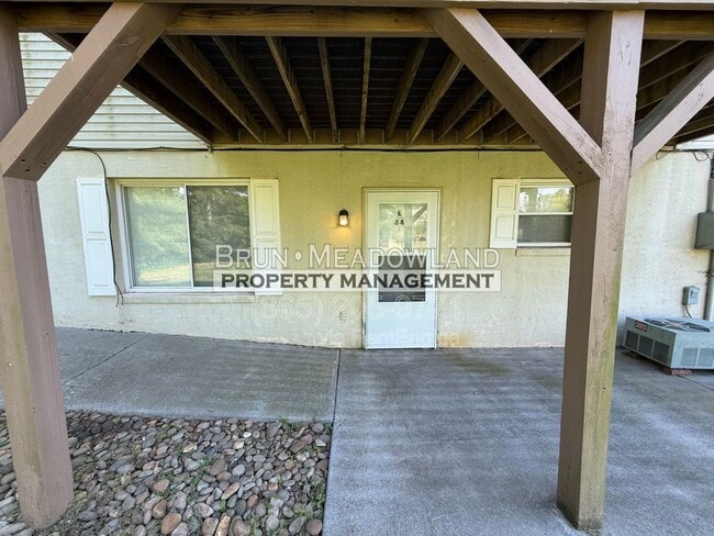 Building Photo - 3610 Kelly Cir