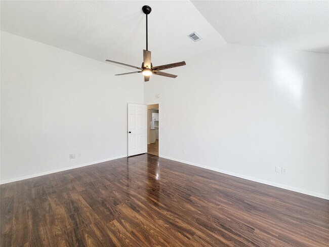 Building Photo - 5810 Forest Land Dr