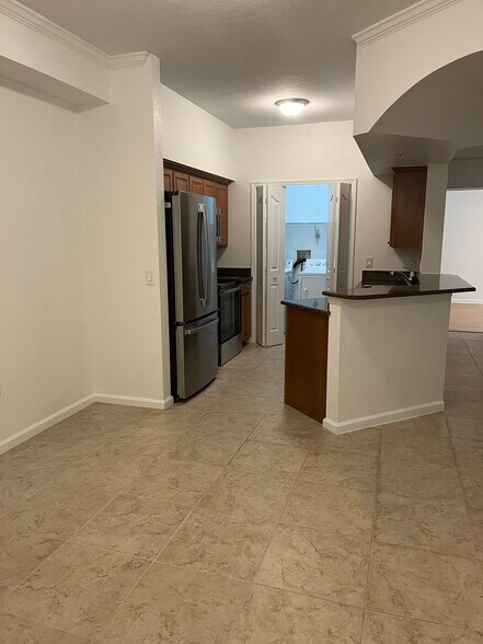 Building Photo - 12975 Positano Cir