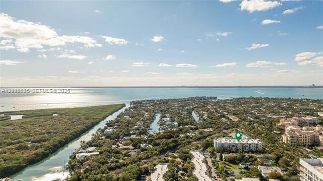 Building Photo - 210 Seaview Dr