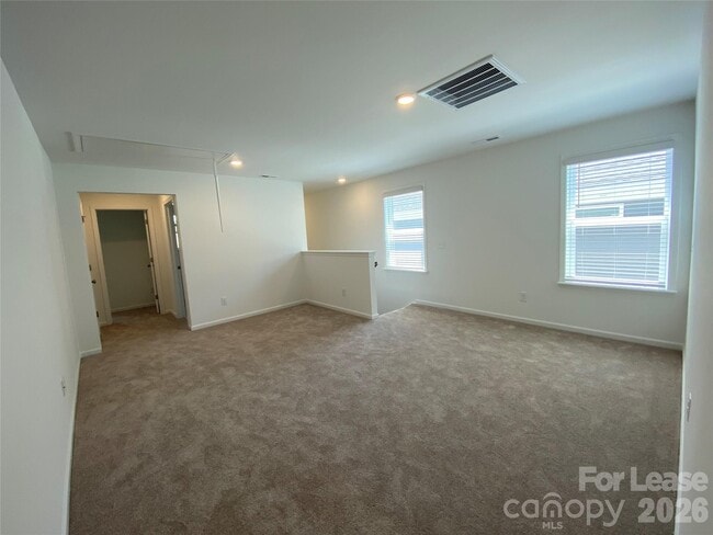 Building Photo - 14057 Lake Home Ln