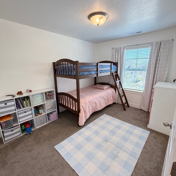Building Photo - 4062 W 740 N