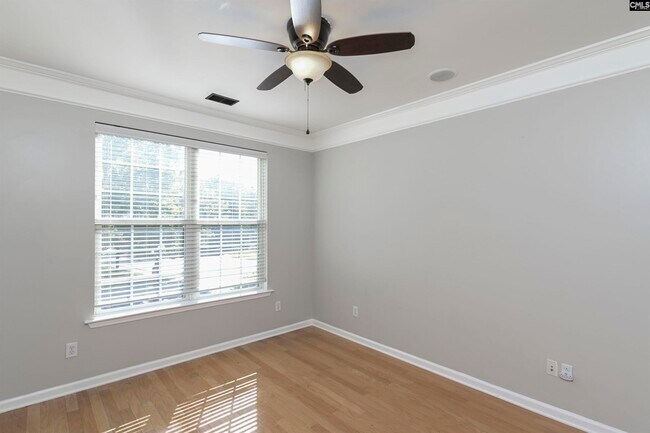 Building Photo - 101 Water Hickory Way