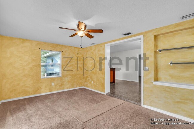 Building Photo - 803 Ellendale Dr