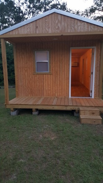 Unit #4 - 4182 FLOYD JOHNSTON RD