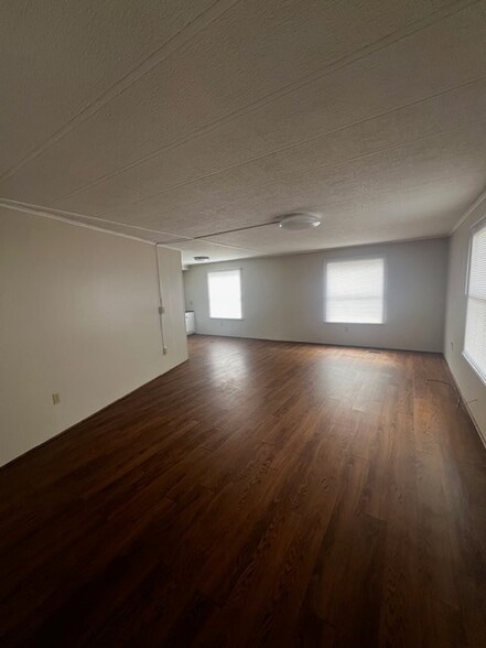 Building Photo - 7830 Whites Creek Pike