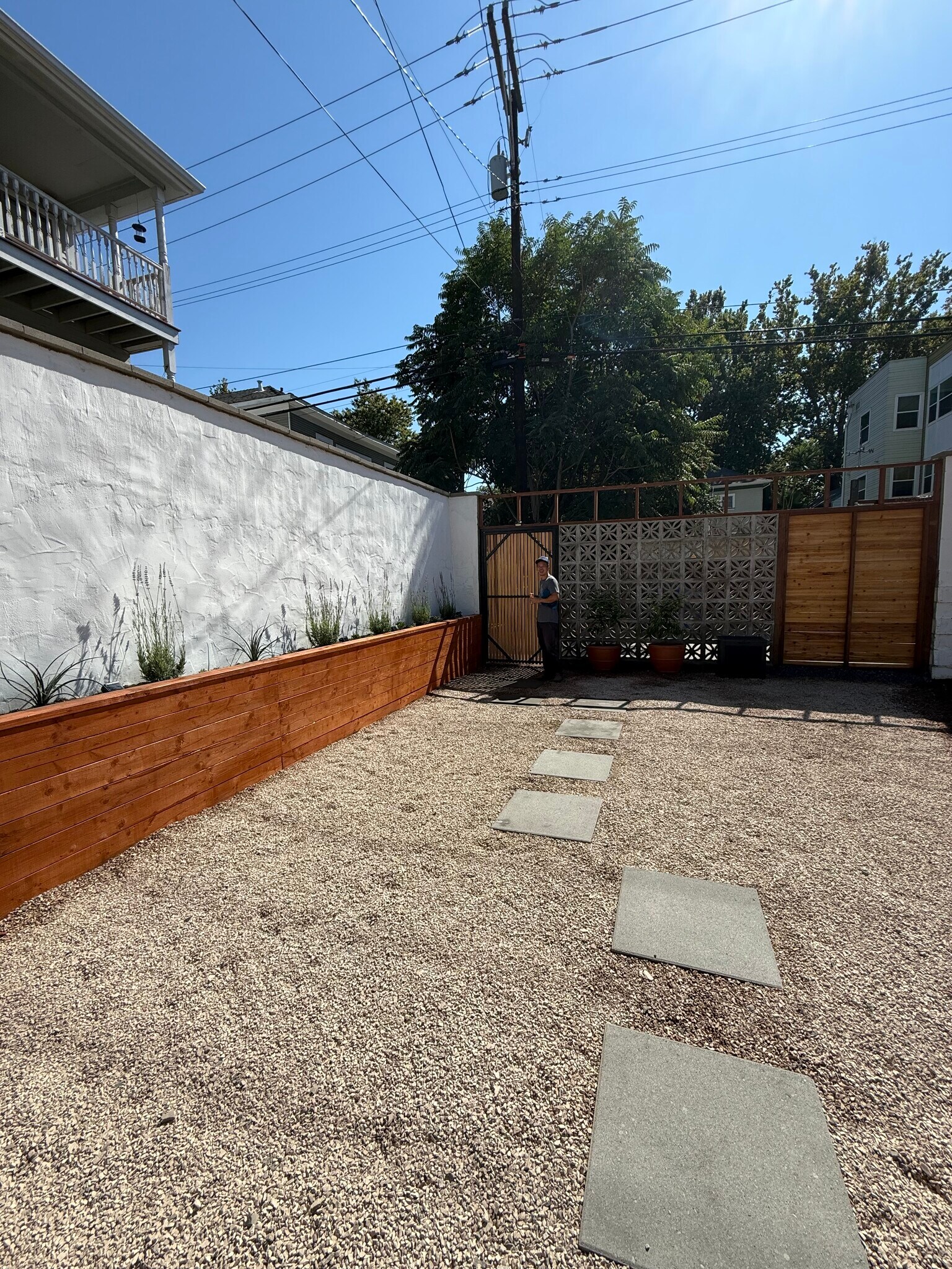 Building Photo - 521 Solons Alley