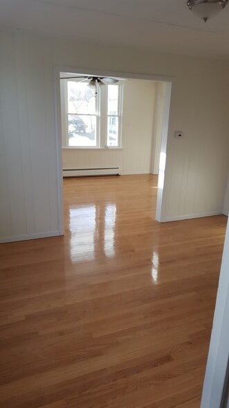 Building Photo - 12 Coventry Ave