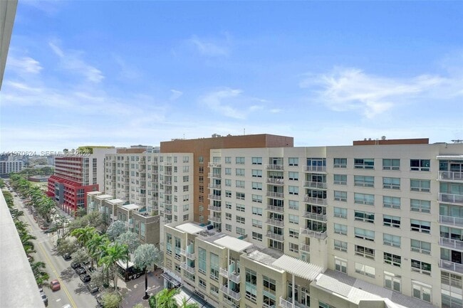 Building Photo - 3301 NE 1st Ave