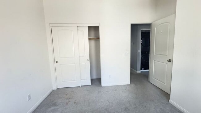 Building Photo - 7819 Paxton Pl