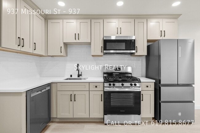 Building Photo - 937 Missouri St