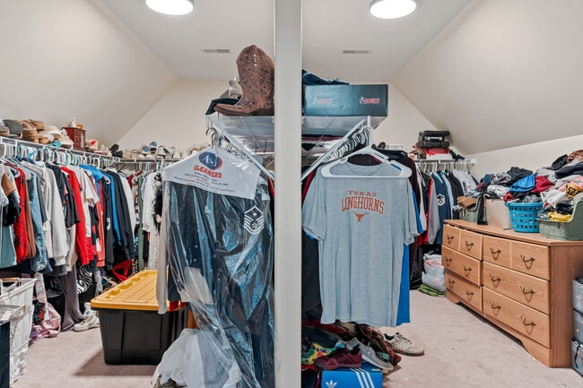 Building Photo - 98 Merganser Dr