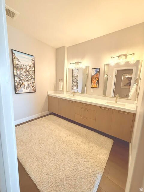 Building Photo - 795 E Miner Wy