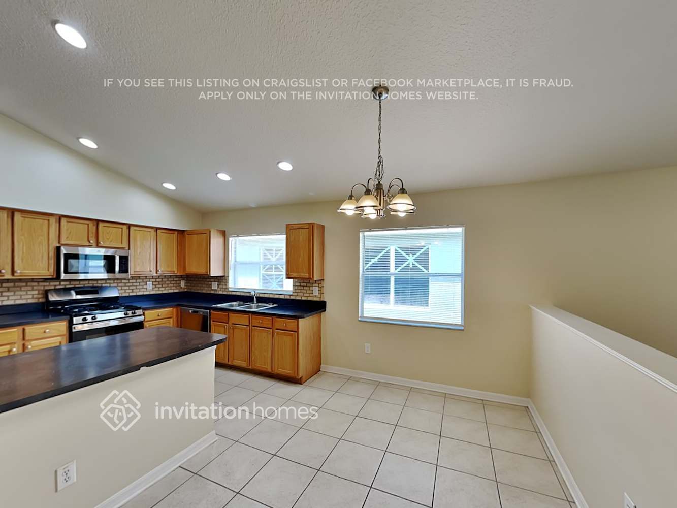 Building Photo - 7012 Monarch Park Dr