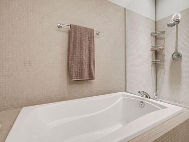 Building Photo - Contract For Deed - Cloud 9 Sky Flat Condo