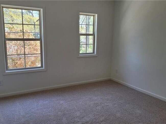 Building Photo - 4899 Mountain Rose Walk