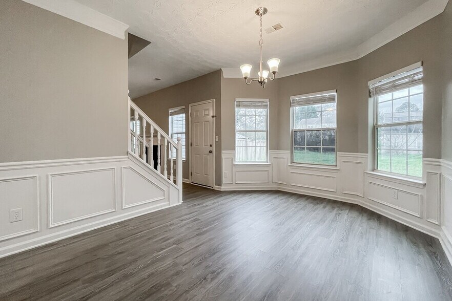 Building Photo - 11181 Aliyah Dr