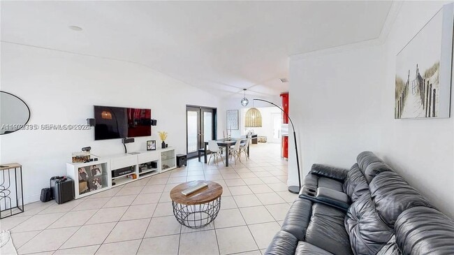 Building Photo - 13821 SW 14th St