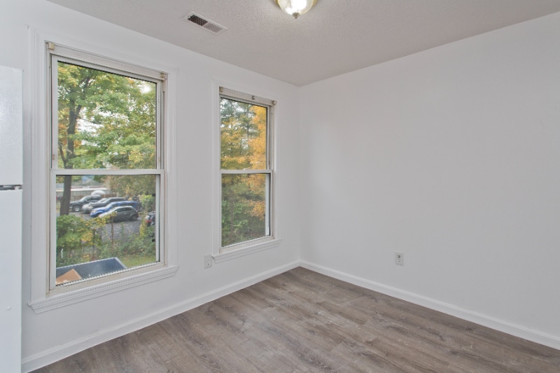 Building Photo - 18 Bates St