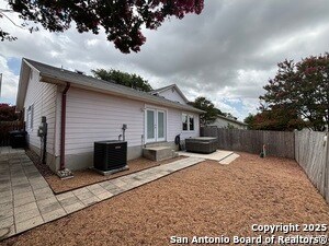 Building Photo - 7731 Wexford Glen