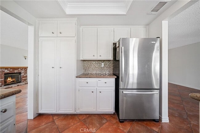 Building Photo - 19422 Totem Ct