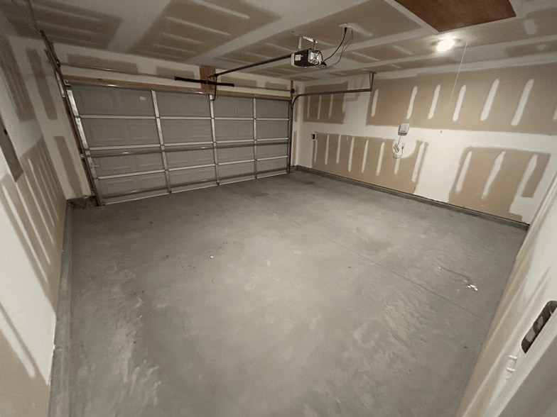 Building Photo - 67 Marsh Salt Ln