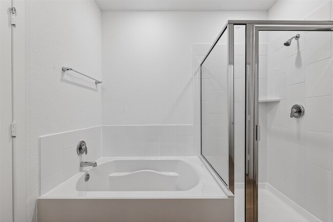 Building Photo - 4034 Bronco Sta Ln